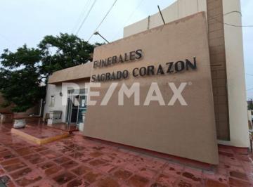 Edificio · 526m² · 1 Estacionamiento · Edificio en Venta en Zona Centro Saltillo - (4)