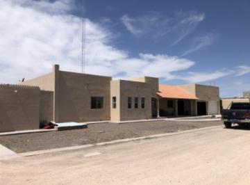 Casa de 3 habitaciones, Alvaro Obregón · Casa en Venta en Delicias, Chihuahua