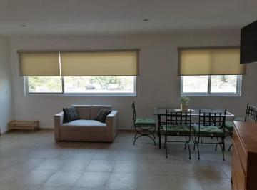 1 · Renta de Suite Amueblada Frente Al Club en Villas de Irapuato