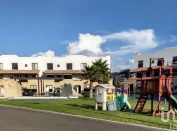 Departamento · 185m² · 3 Recámaras · 2 Estacionamientos · Venta Departamento en Queretaro en Fraccionamiento El Refugio