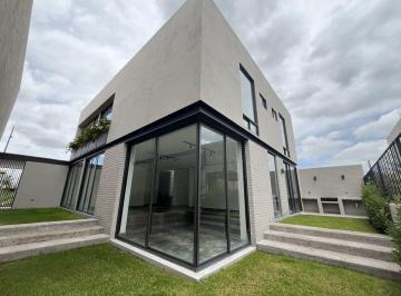 Casa de 4 habitaciones, Querétaro · Venta Casa Lomas del Campanario Norte, Querétaro