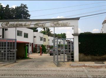 Casa de 3 habitaciones, Tapachula · Venta/renta de Casa Remodelada en Privada, Las Brisas. Excelente Ubicacion