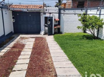 Casa · 140m² · 3 Recámaras · 2 Estacionamientos · Renta Casa Jiutepec, Morelos, Cuernavaca
