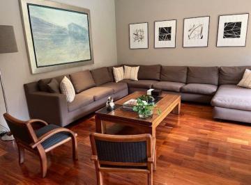 Casa en condominio · 375m² · 3 Recámaras · 2 Estacionamientos · Casa en Privada en Venta en Lomas de Vista Hermosa
