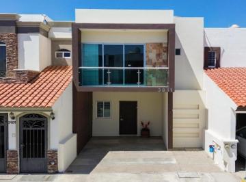 Casa de 3 habitaciones, Mazatlán · Casa en Venta en Real del Valle Coto 4