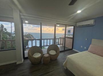 Casa en condominio de 4 habitaciones, Acapulco de Juárez · Casa en Caleta, Fraccionamiento Las Playas en Acapulco