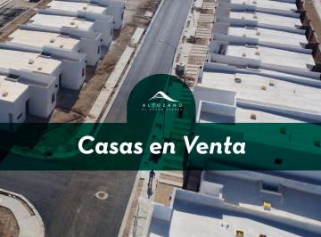 Casa · 186m² · 3 Recámaras · 3 Estacionamientos · Venta de Casas en Altozano
