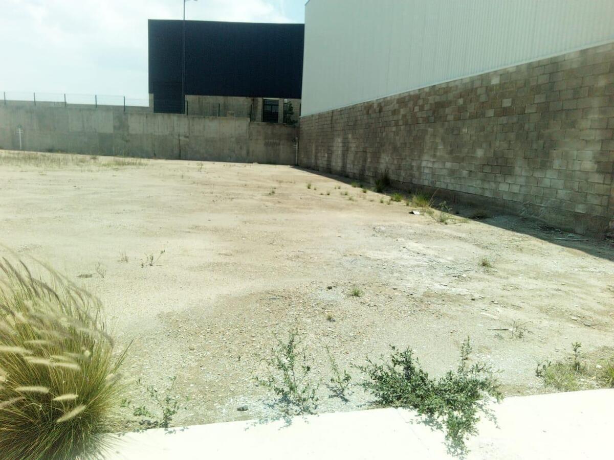 Terreno Industrial en Venta en Parque Stetru