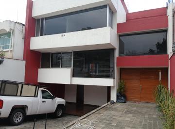 Casa de 3 habitaciones, Naucalpan de Juárez · Renta Amplia Propiedad de 3 Habitaciones, Gym, Tv, Estudio, Vigilancia, Muy Comunicada.
