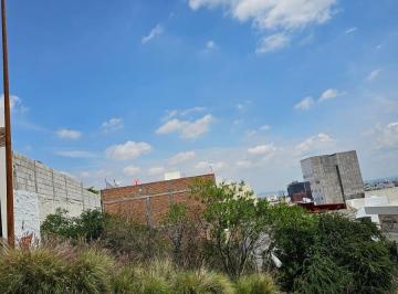 Terreno / Lote · 240m² · Terreno en Venta