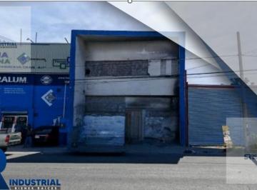 Bodega comercial · 550m² · 1 Estacionamiento · Bodega en Venta en Monterrey