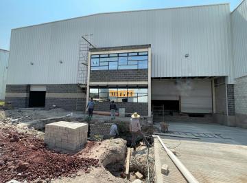 Nave industrial , Tlajomulco de Zúñiga · Bodegas en Renta. 1200 m², 742 m² Condominio Industrial Salida a Colima