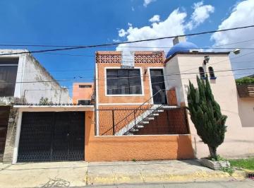Casa · 177m² · 8 Recámaras · 2 Estacionamientos · Casa en Venta en Colonia Prado Vallejo, Tlalnepantla de Baz, Estado de México.