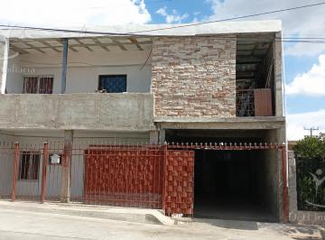 Casa · 230m² · 4 Recámaras · Casa Diego Lucero