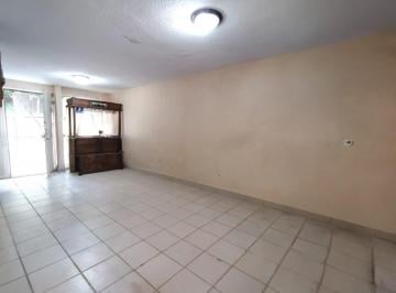 Casa de 3 habitaciones, Cuernavaca · Casa en Cuernavaca