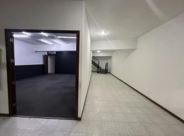 Local comercial · 200m² · 2 Estacionamientos · Local en Renta en Junto a Hospitales en San Manuel