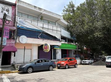 Edificio , Xalapa · Edificio en Maestros Veracruzanos y Lázaro Cárdenas a Av Ámerica 730 m²