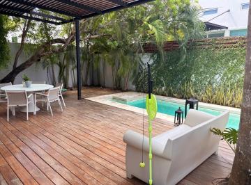 Casa · 245m² · 3 Recámaras · 2 Estacionamientos · Casa Residencial Cumbres
