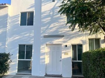 Casa de 3 habitaciones, León · Casa en Venta en El Palmar en Zona Norte