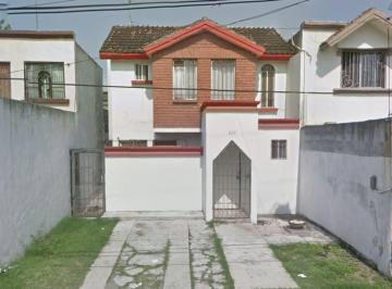 Casa de 3 habitaciones, Guadalupe · Casa en Venta en Mision de Guadalupe, Guadalupe, Nuevo Leon.