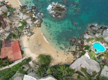 Terreno / Lote en Venta  Barrio Playa Estacahuite · Lote Frente Al Mar de 6,000 m² con Vista Panorámica – Bahía Estacahuite, Mazunte – Puerto Ángel