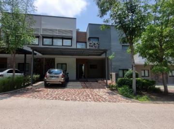 Casa de 2 habitaciones, Querétaro · Casa en Venta Altozano Condominio Brasas