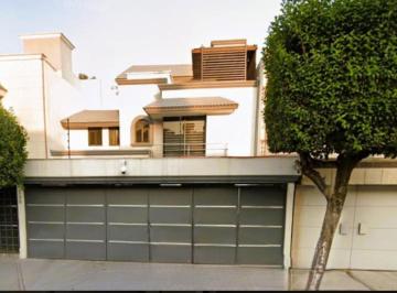 Casa de 4 habitaciones, Coyoacán · Casa en Paseos de Taxqueña en Venta Hipotecaria