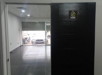 Local comercial , Chihuahua · Local Comercial en Renta 55 m² en Av Mirador 4730 - C
