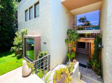 Casa de 3 habitaciones, Naucalpan de Juárez · Casa Estilo Mexicano, Ubicación Privilegiada y Gran Jardín