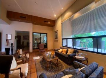 Casa de 3 habitaciones, San Pedro Garza García · Casa en Venta en Monterrey, N. L.
