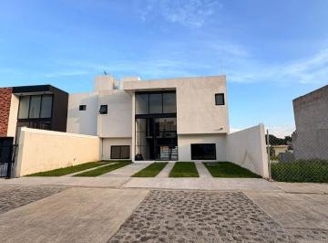 Casa · 150m² · 4 Recámaras · 2 Estacionamientos · Casa Nueva en Venta en Lomas de Cortes, Cuernavaca