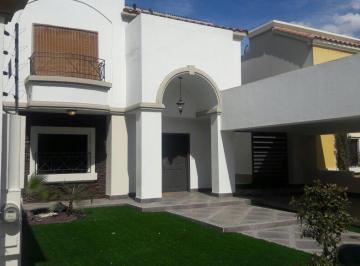 Casa de 3 habitaciones, Mexicali · Se Renta Casa Amueblada en Privada Puerta de Alcala