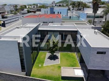 Casa · 503m² · 3 Recámaras · 4 Estacionamientos · Casa en Venta en Balcones de Juriquilla, Querétaro, Qro - (4)