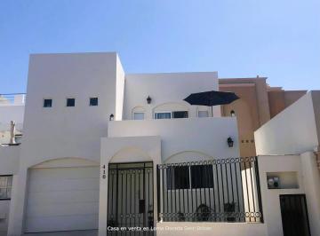 Casa de 4 habitaciones, Ensenada · Casa en Venta Amueblada, Amplia y con Vista Al Mar Loma Dorada, Ensenada