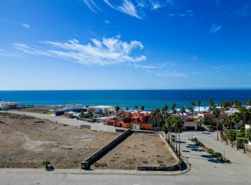Terreno / Lote , Ensenada · Lote Amplio en Punta Piedra, a Unos Pasos de La Playa y Excelentes Amenidades