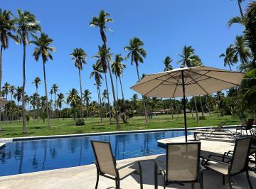 Casa en condominio de 4 habitaciones, Zihuatanejo de Azueta · Remate Casa en Venta en Ixtapa Campo de Golf