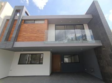 Casa de 5 habitaciones, San Andrés Cholula · Residencia Exclusiva en Parque Colima