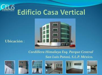 Casa · 3200m² · 3 Recámaras · 1 Estacionamiento · Casa - Cordillera