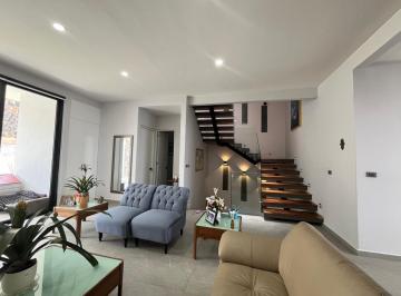Casa · 600m² · 4 Recámaras · 5 Estacionamientos · Casa en Venta Las Vilas Atizapan