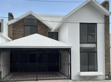 Fachada · Casa en Cumbres 2do Sector 7409