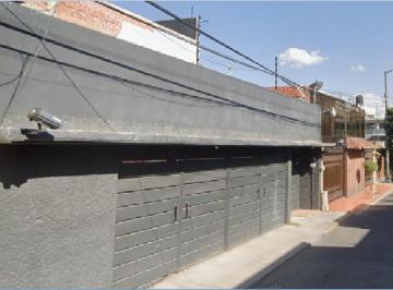 Casa de 4 habitaciones, Coyoacán · Casa en Coyoacán en Recuperación Bancaria Cerca de Parque de Las Montañas