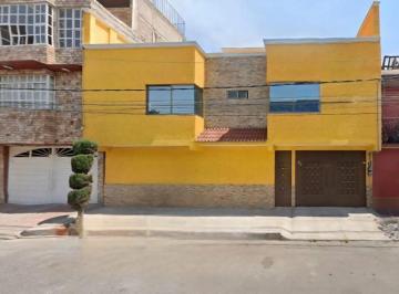 Casa de 3 habitaciones, Nezahualcóyotl · Casa en Nezahualcoyotl