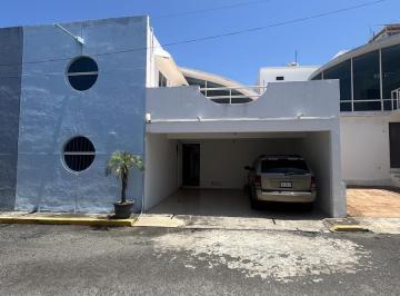 Casa · 125m² · 3 Recámaras · 2 Estacionamientos · Casa en Venta en Col. Luis Echeverria, Boca del Rio Veracruz.