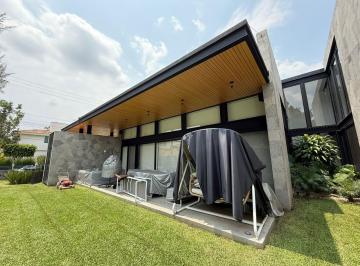 Casa · 459m² · 4 Recámaras · 3 Estacionamientos · Casa - Fraccionamiento Lomas de Cocoyoc