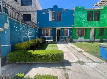 Casa · 95m² · 2 Recámaras · 1 Estacionamiento · Casa en Venta en Prolongación Bernardo Quintana