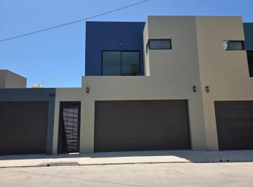 Casa de 3 habitaciones, Playas de Rosarito · Venta de Casa en Playas de Rosarito (Cerca del Hotel Rosarito Beach)