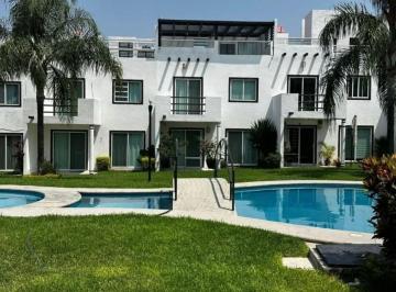 Casa · 121m² · 3 Recámaras · 2 Estacionamientos · Casa - Cuautla