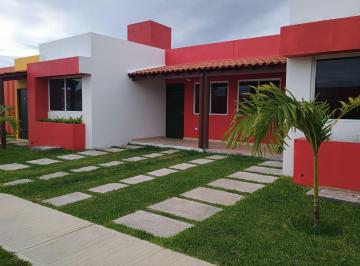 Casa en condominio de 2 habitaciones, Zacatepec · Casa en Lazaro Cardenas, Lázaro Cárdenas, Zacatepec