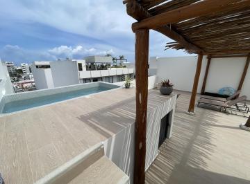 Departamento · 194m² · 2 Recámaras · Departamento con Alberca Privada en El Centro de Playa del Carmen