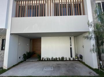 Casa en condominio de 4 habitaciones, Tlajomulco de Zúñiga · Casa en Venta en Punto Sur